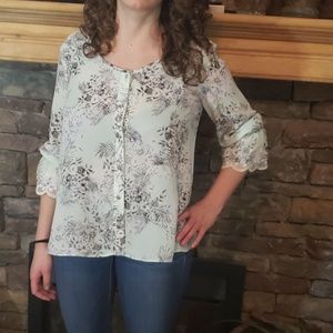 SALE⚡️EMALINE FLORAL FLOWY TOP SZ SP